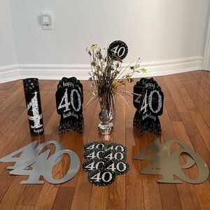 Set of Fortieth (40th) Birthday Decorations in Black, Gold and Silver